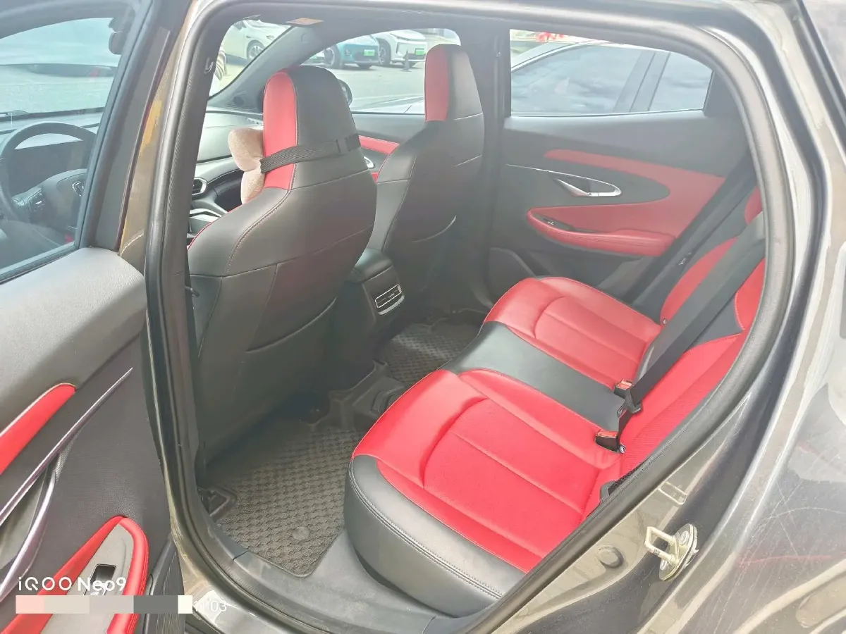 2020 ChangAn UNI-T 1.5T 180HP L4 7DCT,autocango,china used car exporter,china ev exporter,chinese used car exporter,chinese used ev exporter