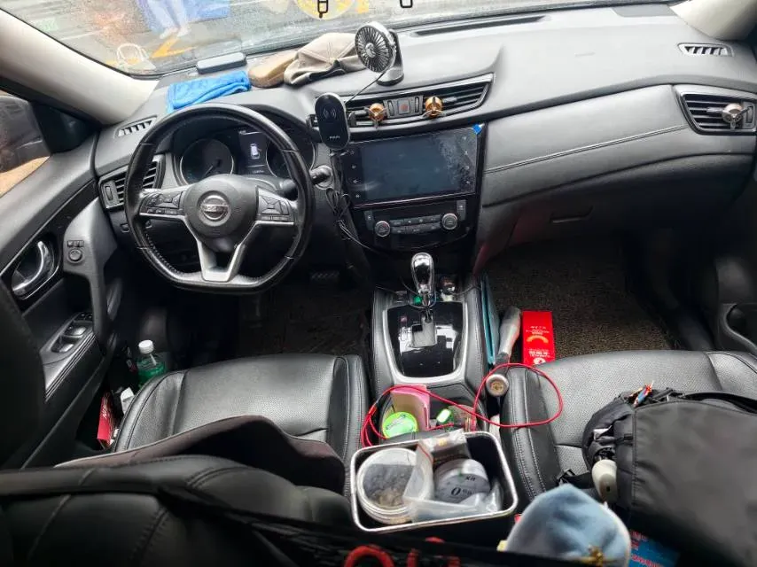 2020 Nissan X-Trail 2.0L 154HP L4 CVT,autocango,china used car exporter,china ev exporter,chinese used car exporter,chinese used ev exporter