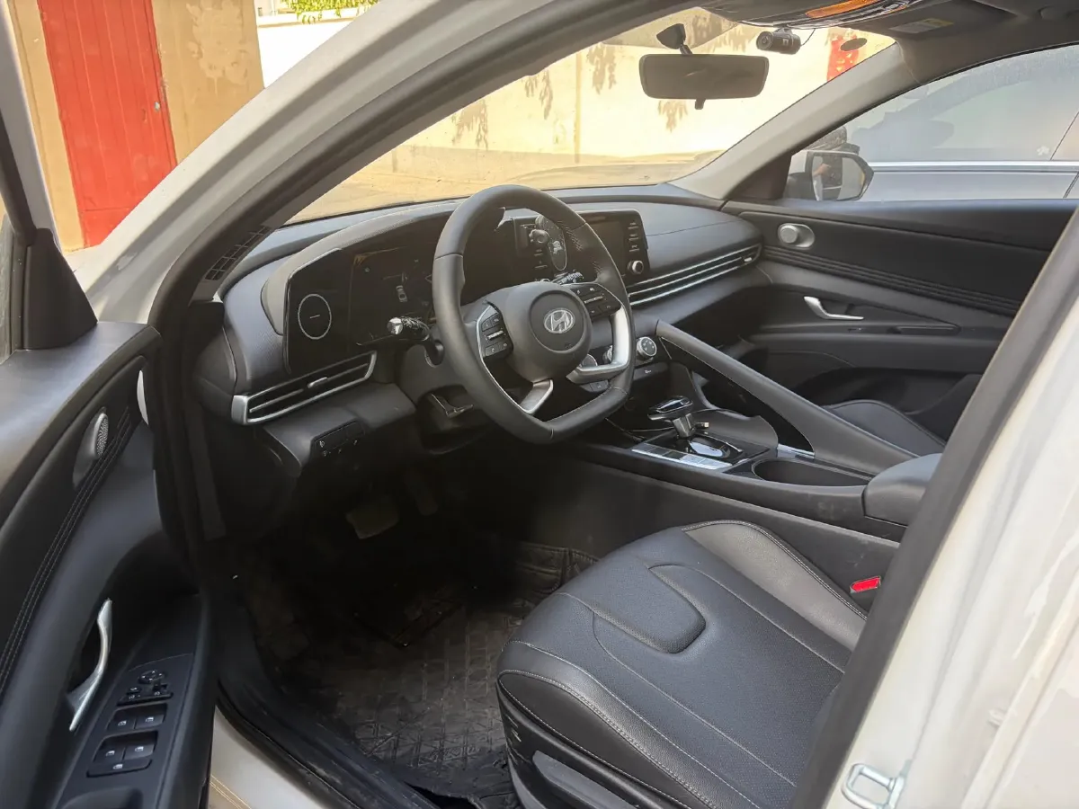 2023 Hyundai Elantra 1.5L 115HP L4 CVT,autocango,china used car exporter,china ev exporter,chinese used car exporter,chinese used ev exporter