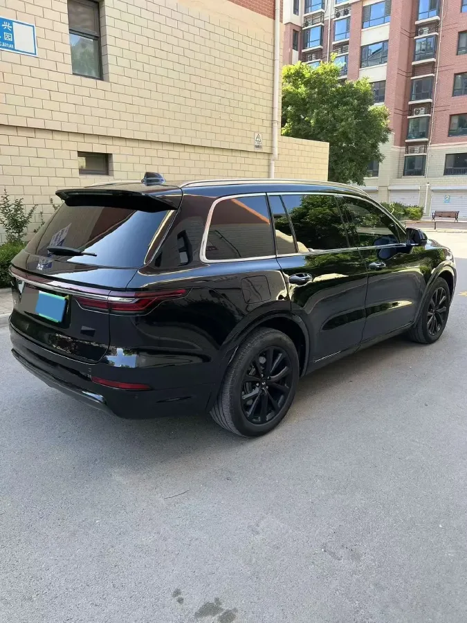 2021 Li ONE Range Extended 131HP REEV 40.5KWH,autocango,china used car exporter,china ev exporter,chinese used car exporter,chinese used ev exporter