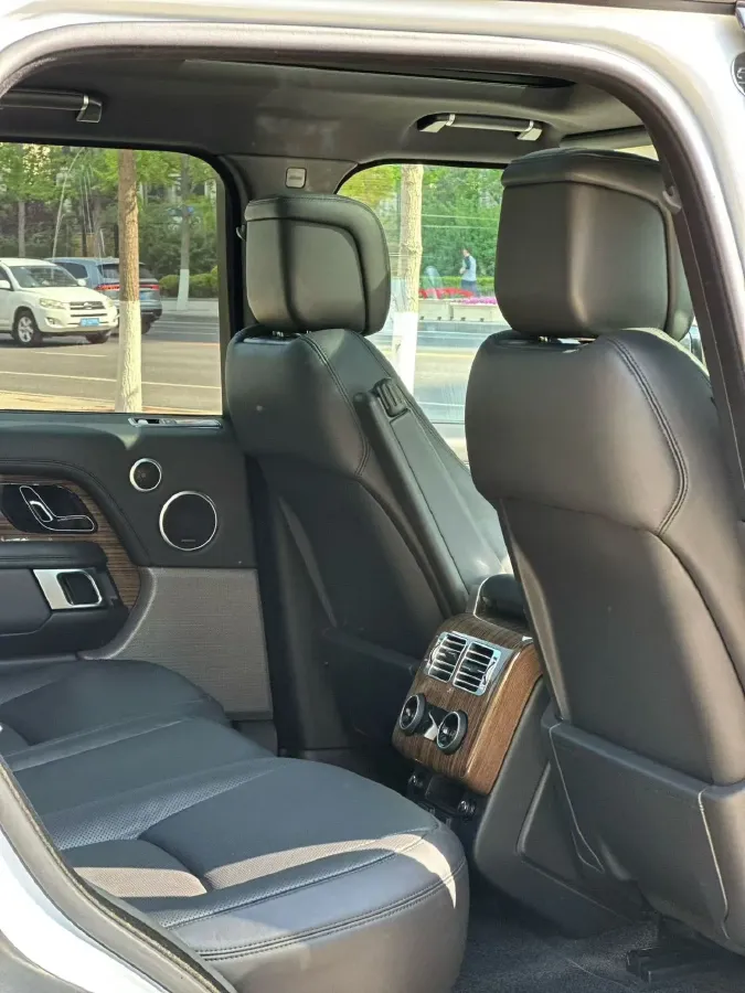 2018 Land Rover Range Rover 3.0T 340HP V6 8AT,autocango,china used car exporter,china ev exporter,chinese used car exporter,chinese used ev exporter
