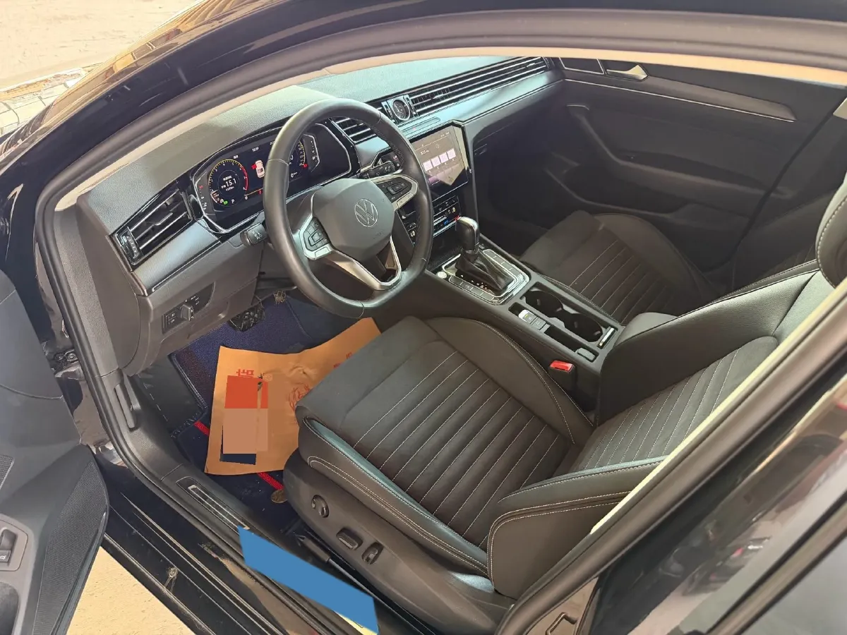 2021 Volkswagen Magotan 2.0T 186HP L4 7DCT,autocango,china used car exporter,china ev exporter,chinese used car exporter,chinese used ev exporter