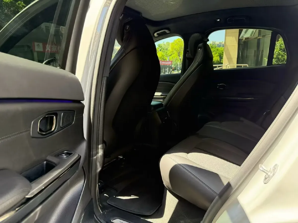 2020 NIO ES6 BEV 70KWH,autocango,china used car exporter,china ev exporter,chinese used car exporter,chinese used ev exporter