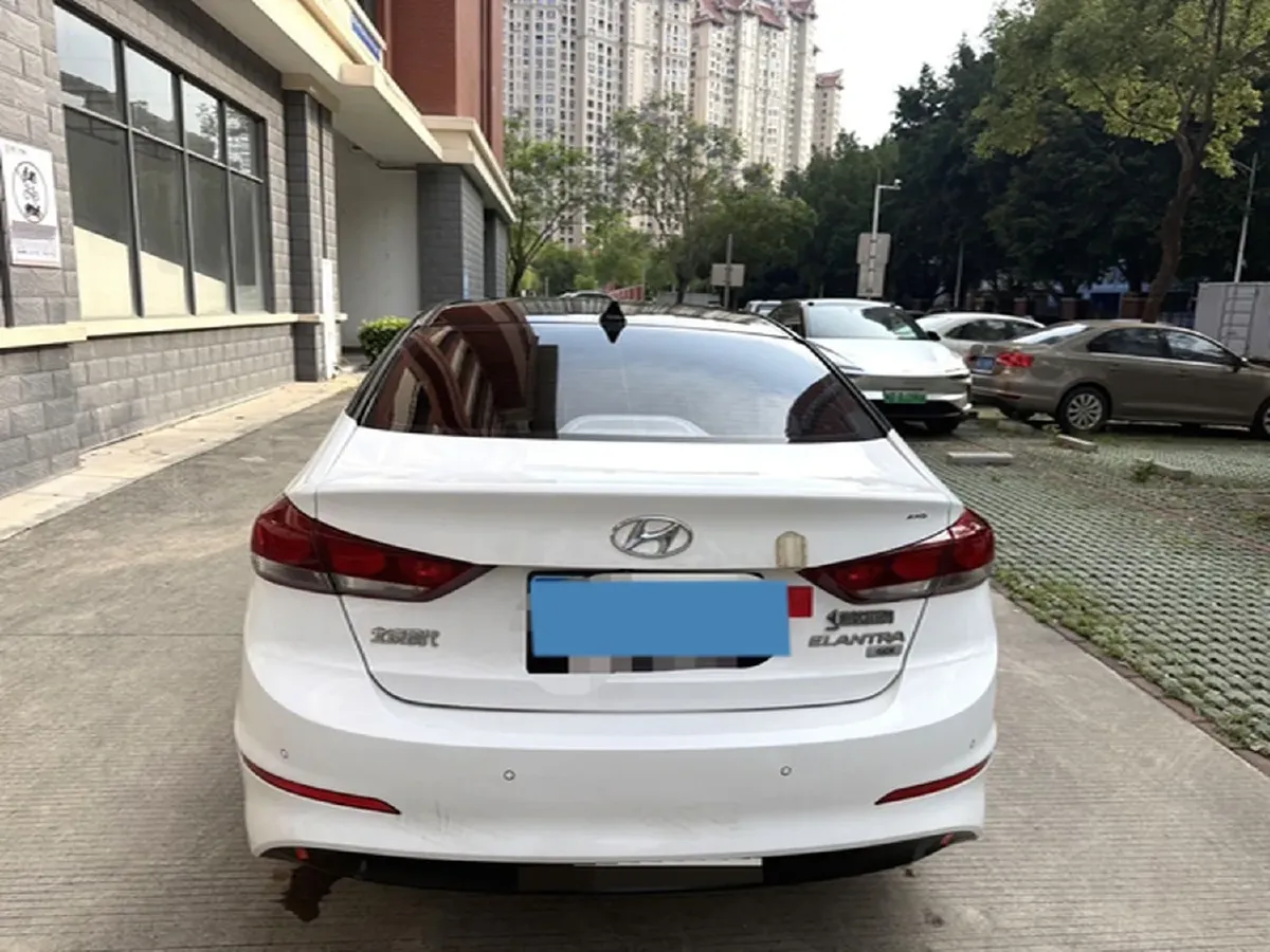 2016 Hyundai Elantra 1.6L 130HP L4 6AT,autocango,china used car exporter,china ev exporter,chinese used car exporter,chinese used ev exporter