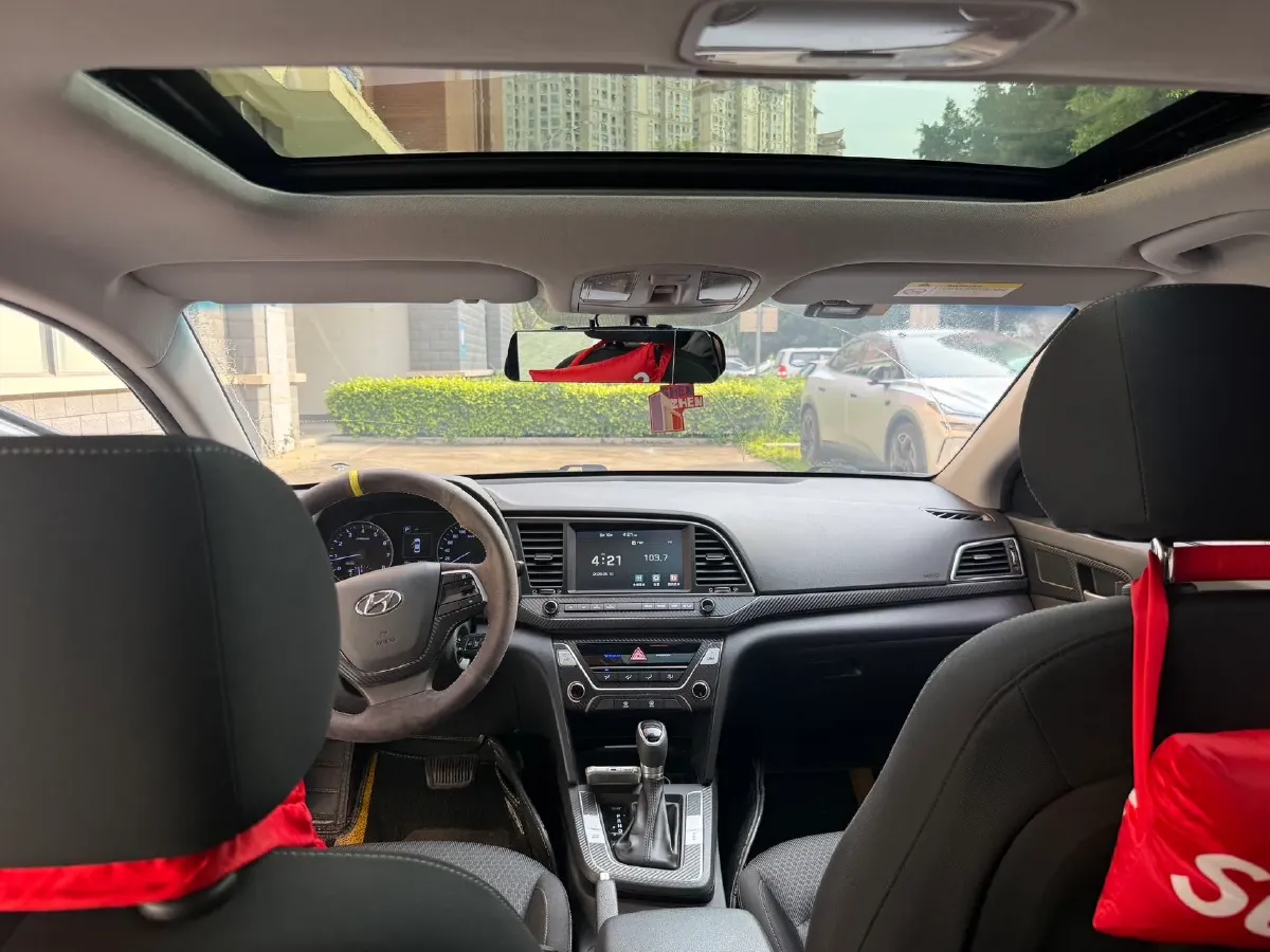 2016 Hyundai Elantra 1.6L 130HP L4 6AT,autocango,china used car exporter,china ev exporter,chinese used car exporter,chinese used ev exporter
