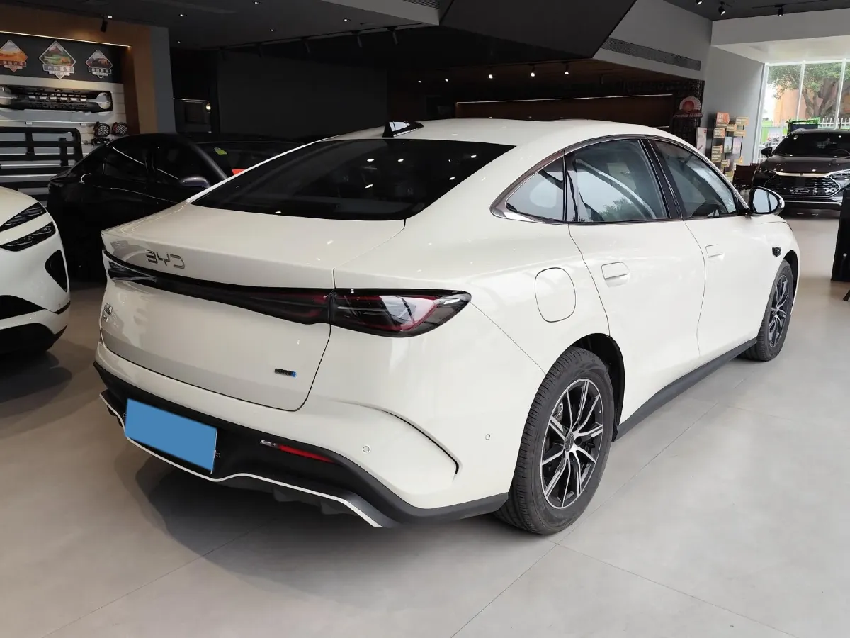2025 BYD Seal 06 1.5L 101HP L4 E-CVT PHEV 15.87KWH,autocango,china used car exporter,china ev exporter,chinese used car exporter,chinese used ev exporter