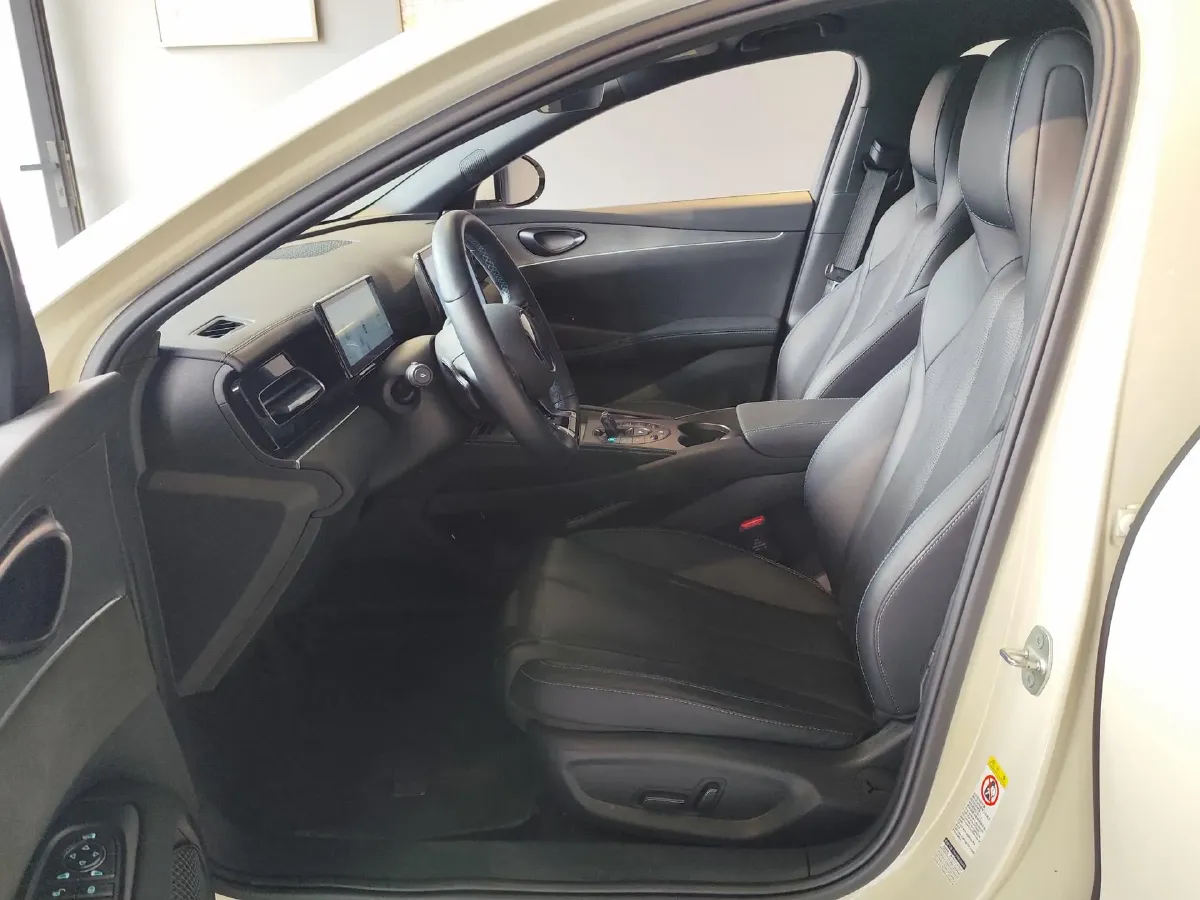 2025 BYD Seal 06 1.5L 101HP L4 E-CVT PHEV 15.87KWH,autocango,china used car exporter,china ev exporter,chinese used car exporter,chinese used ev exporter