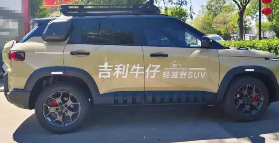 2025 Geely Cowboy 1.5T 181HP L4 7DCT,autocango,china used car exporter,china ev exporter,chinese used car exporter,chinese used ev exporter