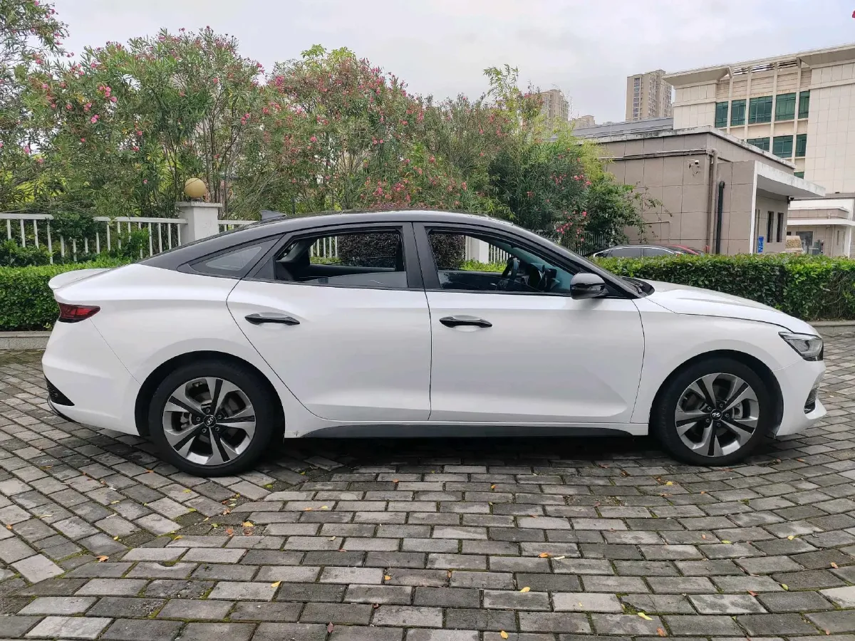 2019 Hyundai La Festa 1.6T 204HP L4 7DCT,autocango,china used car exporter,china ev exporter,chinese used car exporter,chinese used ev exporter