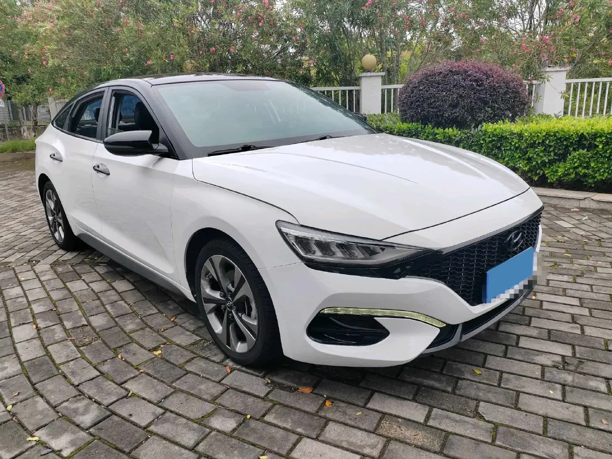 2019 Hyundai La Festa 1.6T 204HP L4 7DCT,autocango,china used car exporter,china ev exporter,chinese used car exporter,chinese used ev exporter