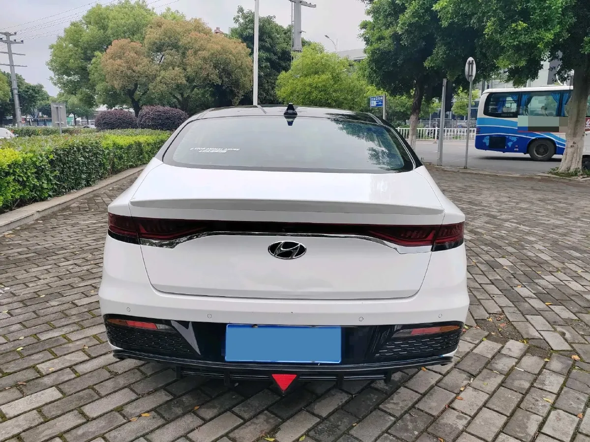 2019 Hyundai La Festa 1.6T 204HP L4 7DCT,autocango,china used car exporter,china ev exporter,chinese used car exporter,chinese used ev exporter
