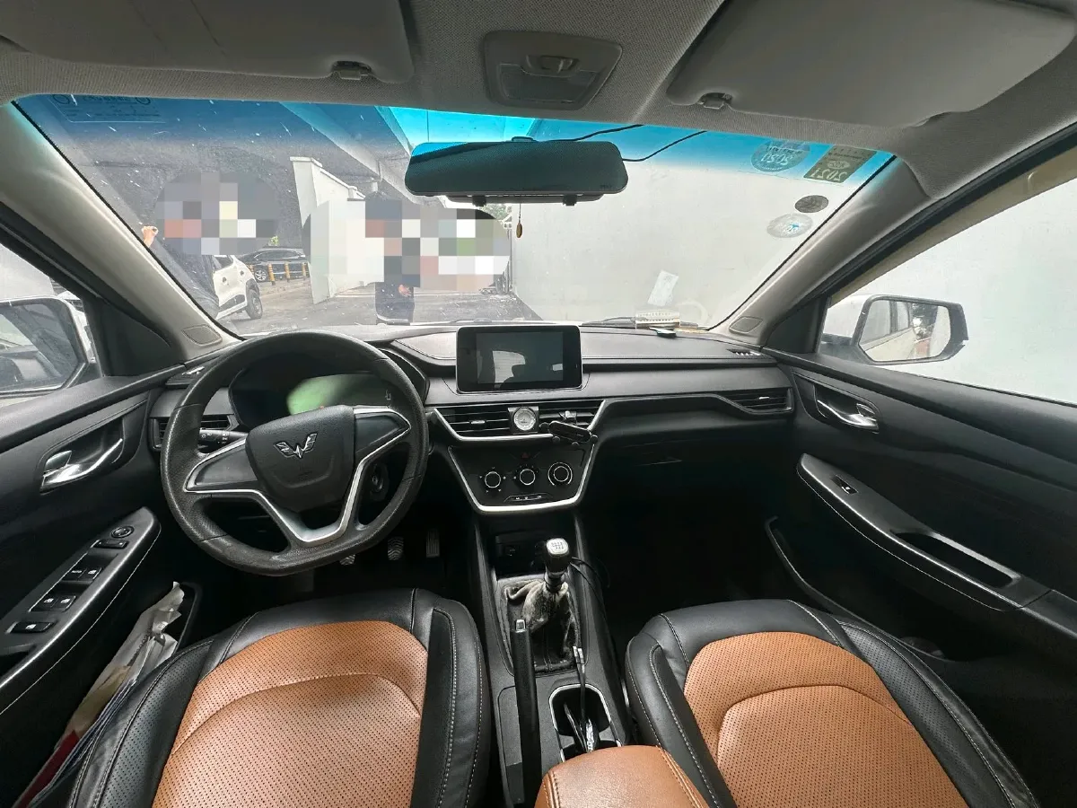 2018 WuLing HongGuang S3 1.5L 112HP L4 6MT,autocango,china used car exporter,china ev exporter,chinese used car exporter,chinese used ev exporter