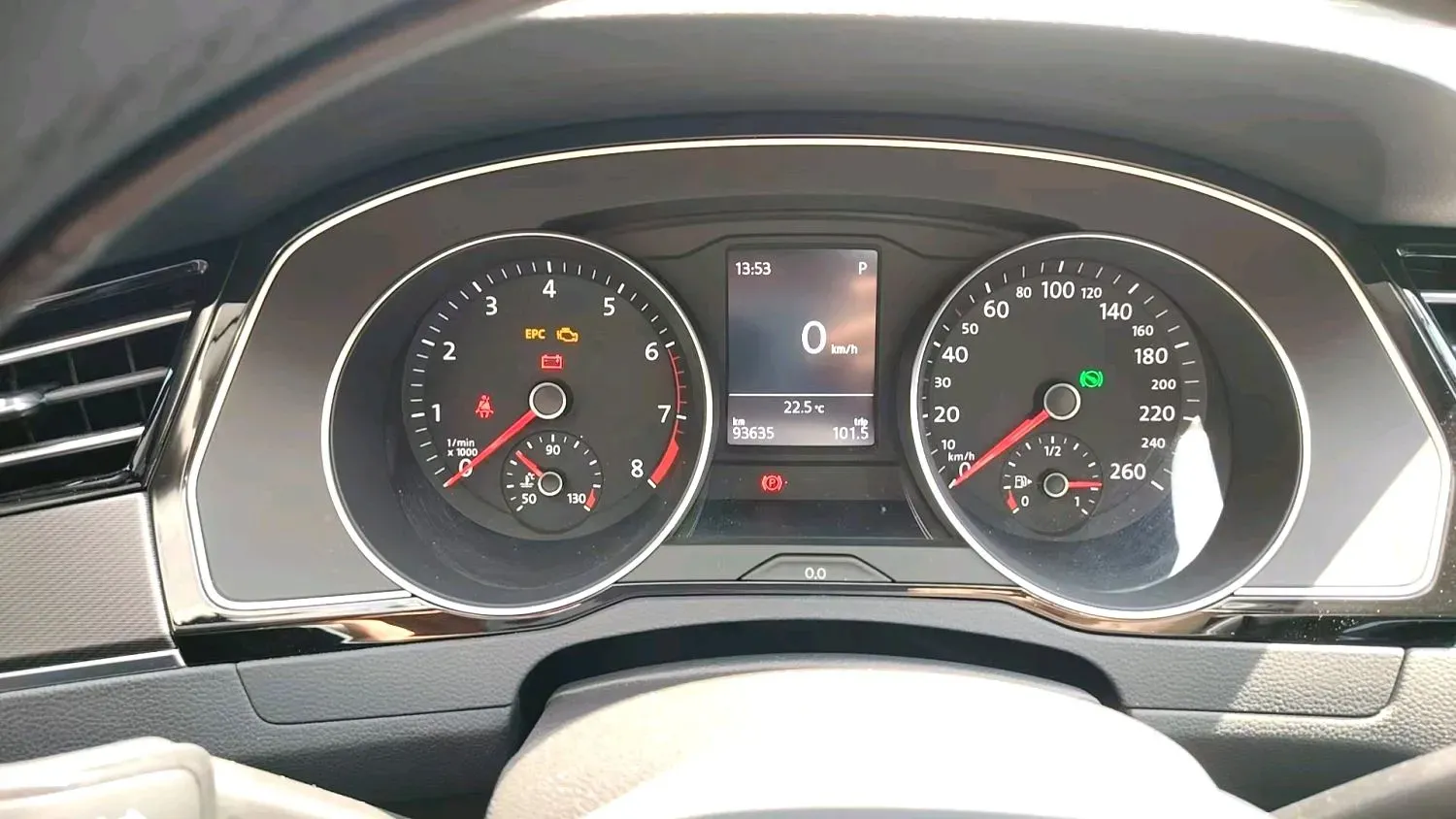 2020 Volkswagen Magotan 2.0T 186HP L4 7DCT,autocango,china used car exporter,china ev exporter,chinese used car exporter,chinese used ev exporter