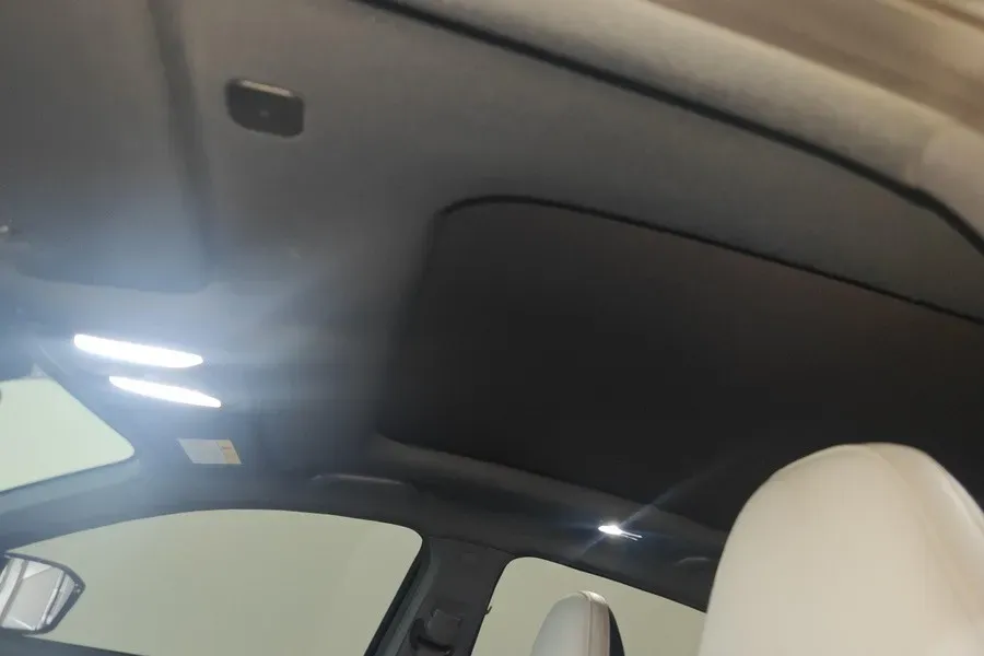 2024 ChangAn UNI-V iDD 1.5L 110HP L4 E-CVT PHEV 18.99KWH,autocango,china used car exporter,china ev exporter,chinese used car exporter,chinese used ev exporter