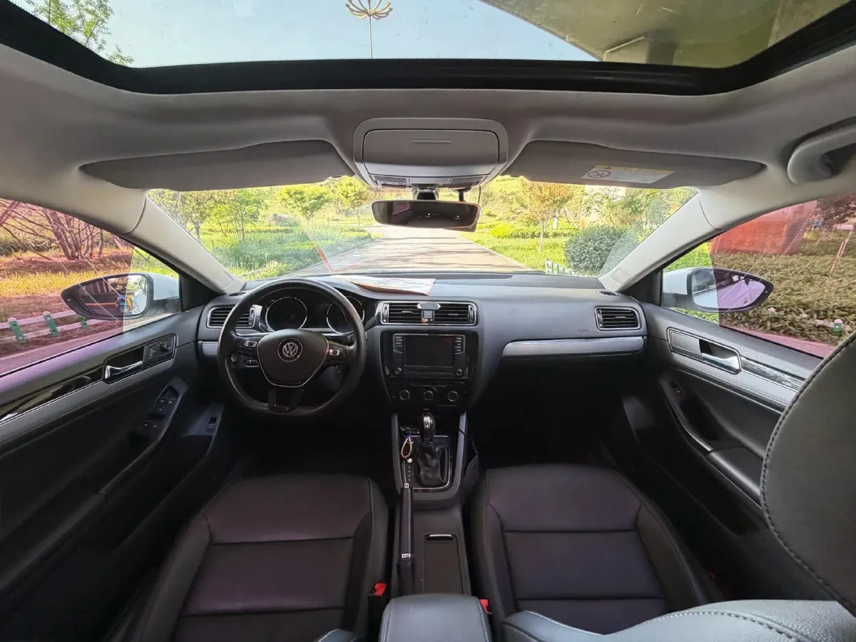 2018 Volkswagen Sagitar 1.2T 110HP L4 7DCT,autocango,china used car exporter,china ev exporter,chinese used car exporter,chinese used ev exporter
