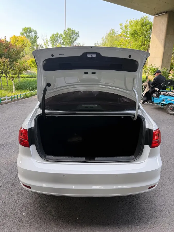 2018 Volkswagen Sagitar 1.2T 110HP L4 7DCT,autocango,china used car exporter,china ev exporter,chinese used car exporter,chinese used ev exporter