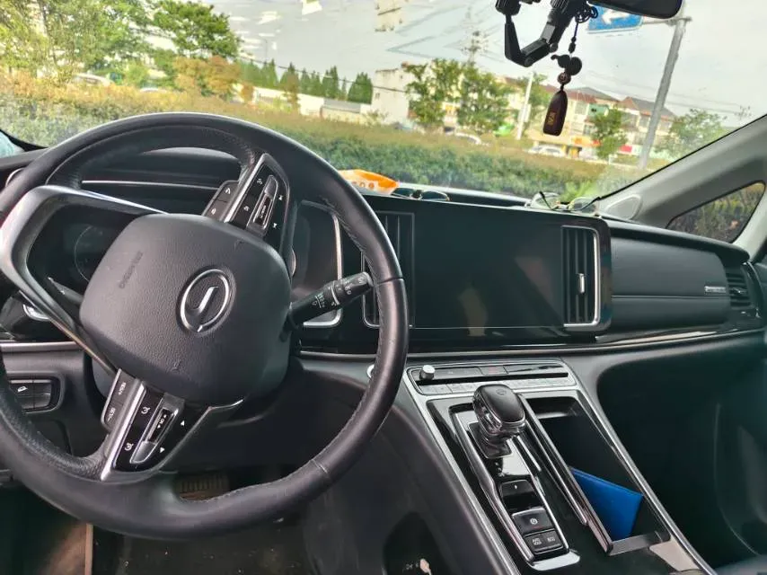 2023 GAC Trumpchi M8 2.0T 252HP L4 8AT,autocango,china used car exporter,china ev exporter,chinese used car exporter,chinese used ev exporter