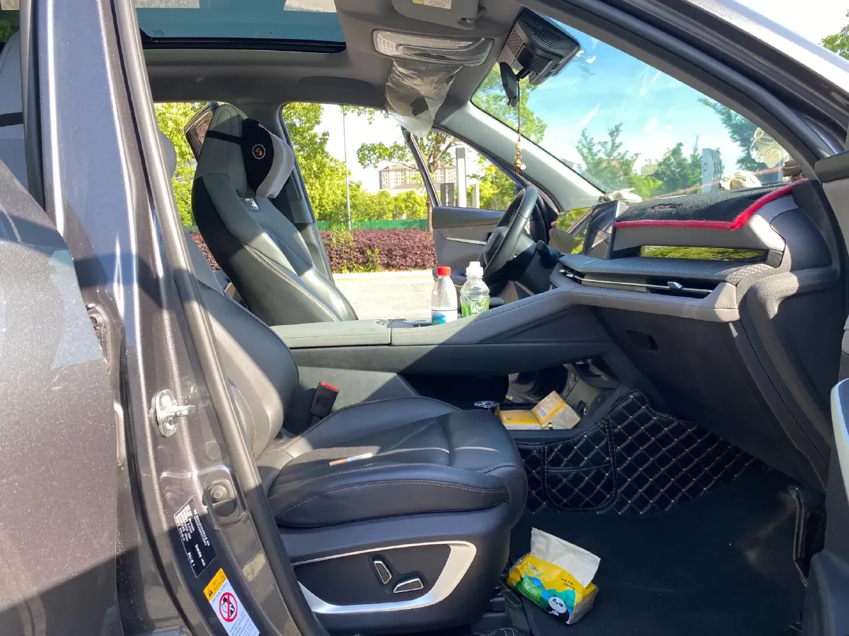 2023 ChangAn CS75 Plus 1.5T 188HP L4 8AT,autocango,china used car exporter,china ev exporter,chinese used car exporter,chinese used ev exporter
