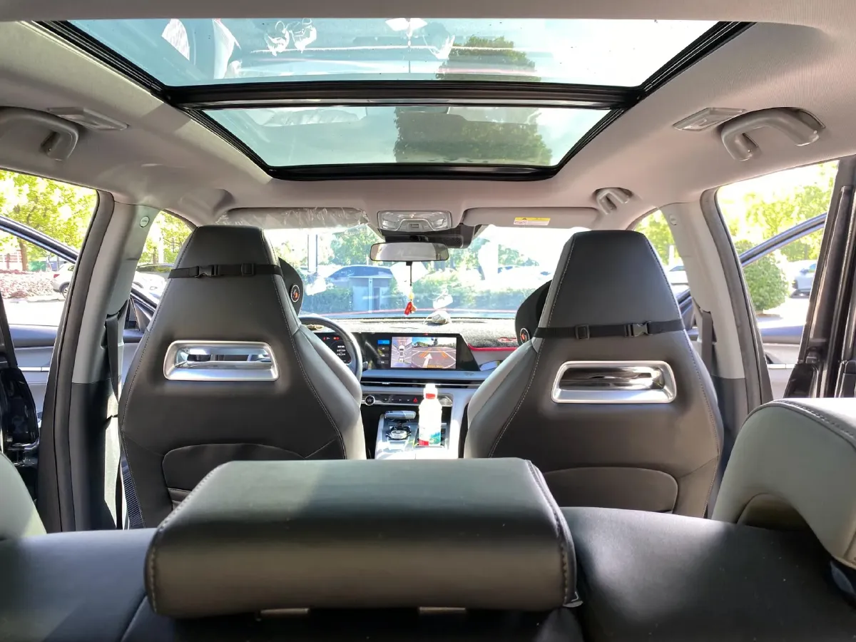 2023 ChangAn CS75 Plus 1.5T 188HP L4 8AT,autocango,china used car exporter,china ev exporter,chinese used car exporter,chinese used ev exporter