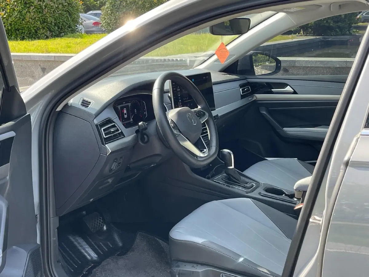 2023 Volkswagen Lavida 1.5L 113HP L4 6AT,autocango,china used car exporter,china ev exporter,chinese used car exporter,chinese used ev exporter