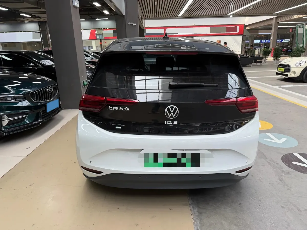 2025 Volkswagen ID.3 BEV 52.8KWH,autocango,china used car exporter,china ev exporter,chinese used car exporter,chinese used ev exporter
