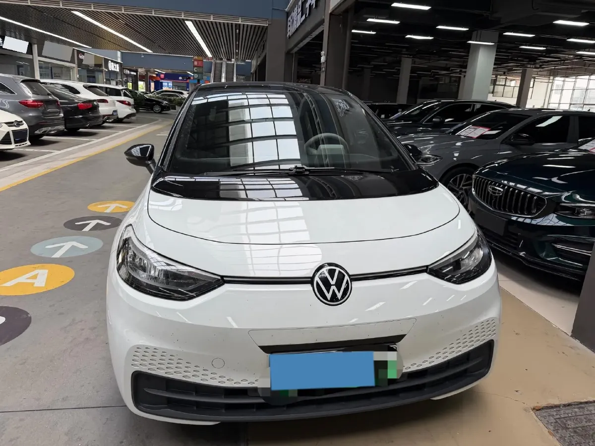 2025 Volkswagen ID.3 BEV 52.8KWH,autocango,china used car exporter,china ev exporter,chinese used car exporter,chinese used ev exporter