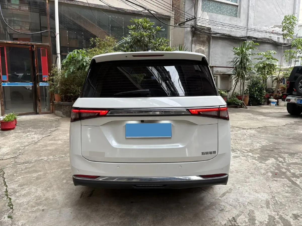 2022 Venucia T60 1.6L 126HP L4 CVT,autocango,china used car exporter,china ev exporter,chinese used car exporter,chinese used ev exporter