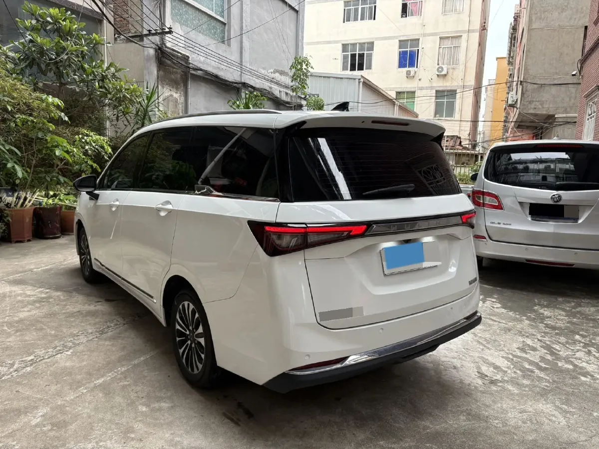 2022 Venucia T60 1.6L 126HP L4 CVT,autocango,china used car exporter,china ev exporter,chinese used car exporter,chinese used ev exporter