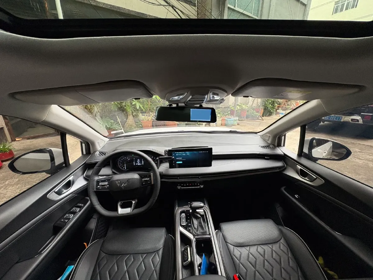 2022 Venucia T60 1.6L 126HP L4 CVT,autocango,china used car exporter,china ev exporter,chinese used car exporter,chinese used ev exporter
