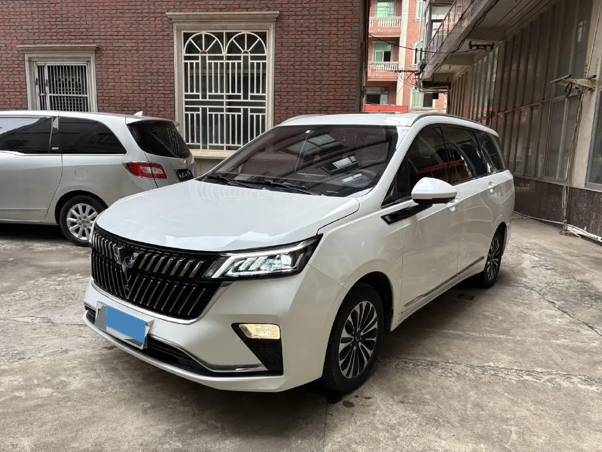 2022 Venucia T60 1.6L 126HP L4 CVT,autocango,china used car exporter,china ev exporter,chinese used car exporter,chinese used ev exporter