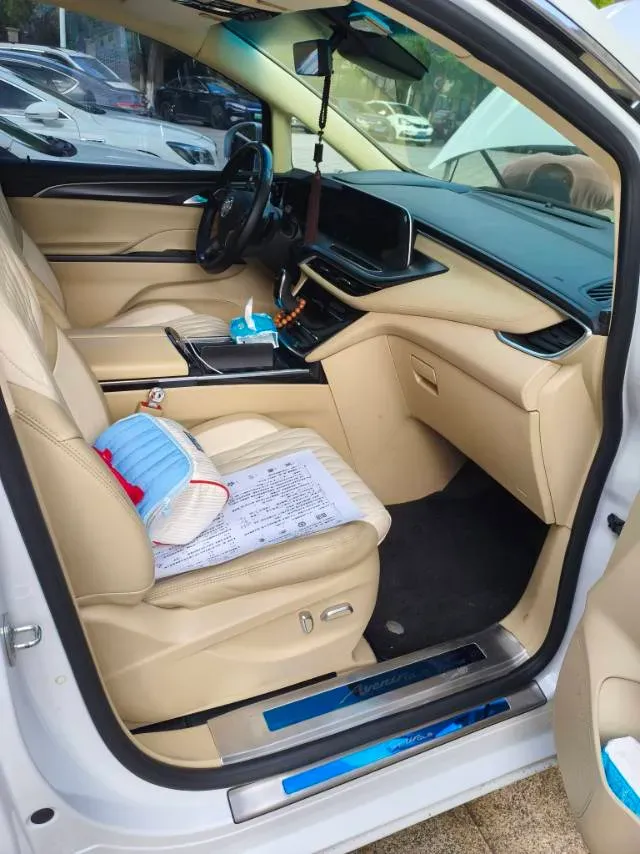 2022 Buick GL8 2.0T 237HP L4 9AT,autocango,china used car exporter,china ev exporter,chinese used car exporter,chinese used ev exporter