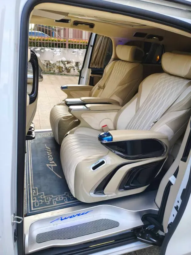 2022 Buick GL8 2.0T 237HP L4 9AT,autocango,china used car exporter,china ev exporter,chinese used car exporter,chinese used ev exporter