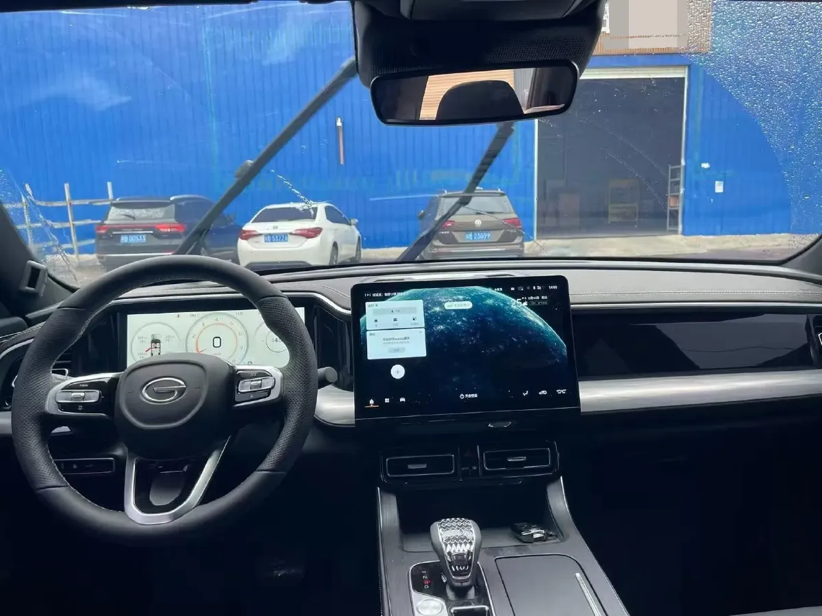 2024 GAC Trumpchi GS8 2.0T 252HP L4 8AT,autocango,china used car exporter,china ev exporter,chinese used car exporter,chinese used ev exporter
