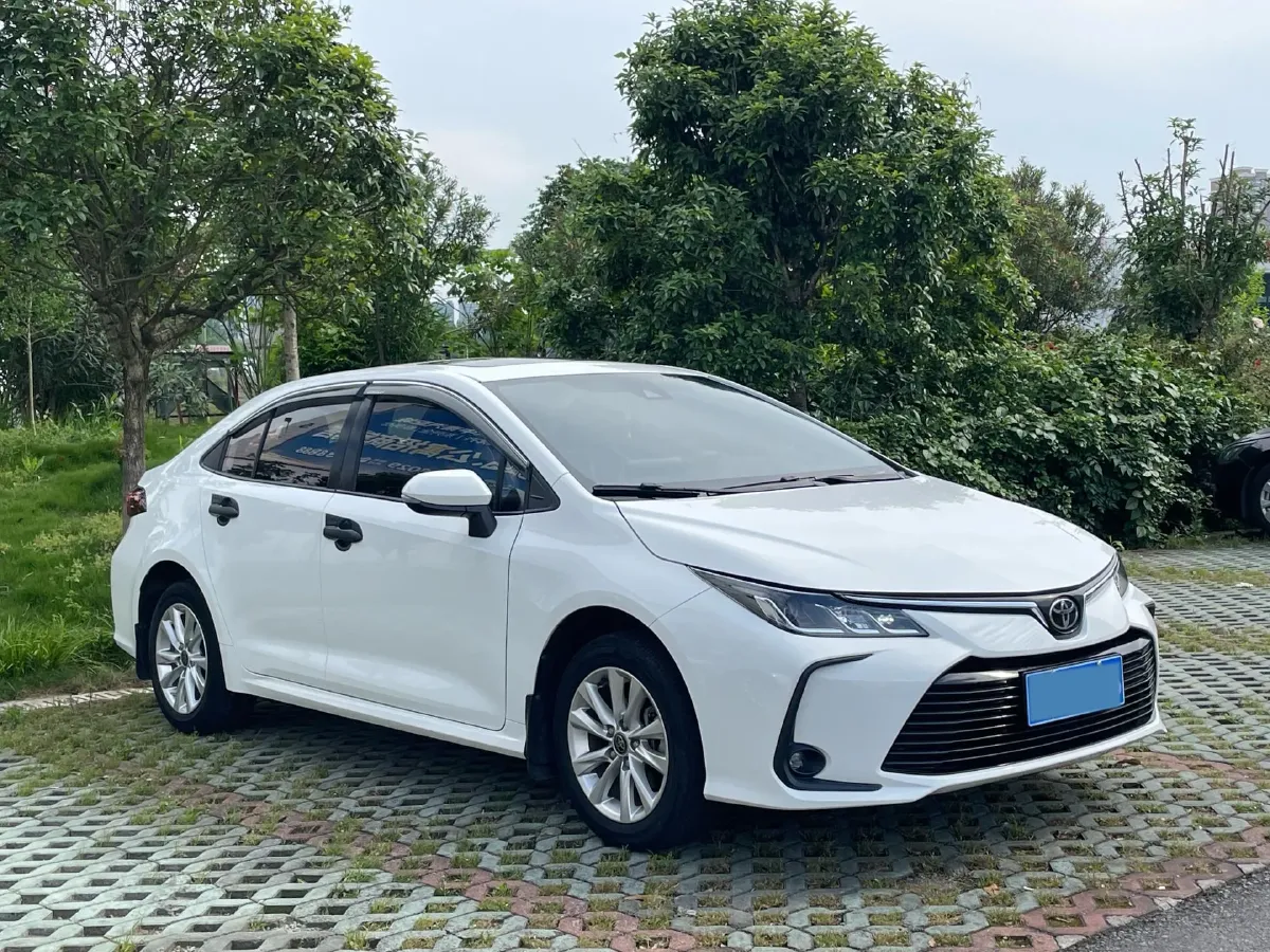 2021 Toyota Corolla 1.2T 116HP L4 CVT,autocango,china used car exporter,china ev exporter,chinese used car exporter,chinese used ev exporter