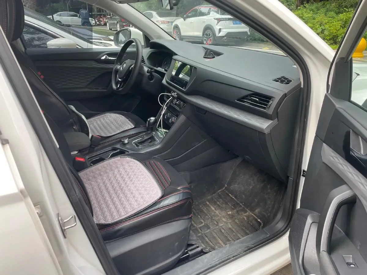 2021 Volkswagen Tharu 1.4T 150HP L4 7DCT,autocango,china used car exporter,china ev exporter,chinese used car exporter,chinese used ev exporter