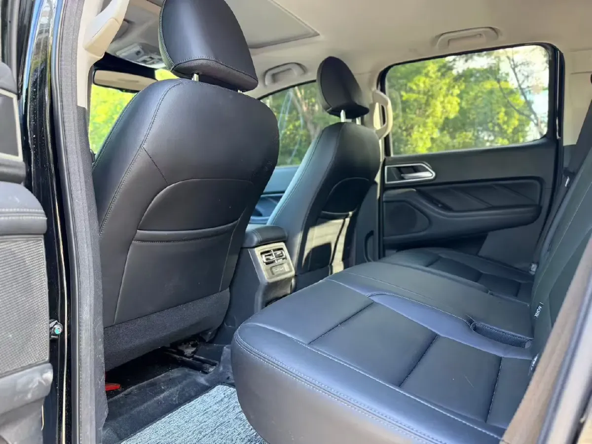 2023 Great Wall Poer 2.0T 190HP L4 8AT,autocango,china used car exporter,china ev exporter,chinese used car exporter,chinese used ev exporter