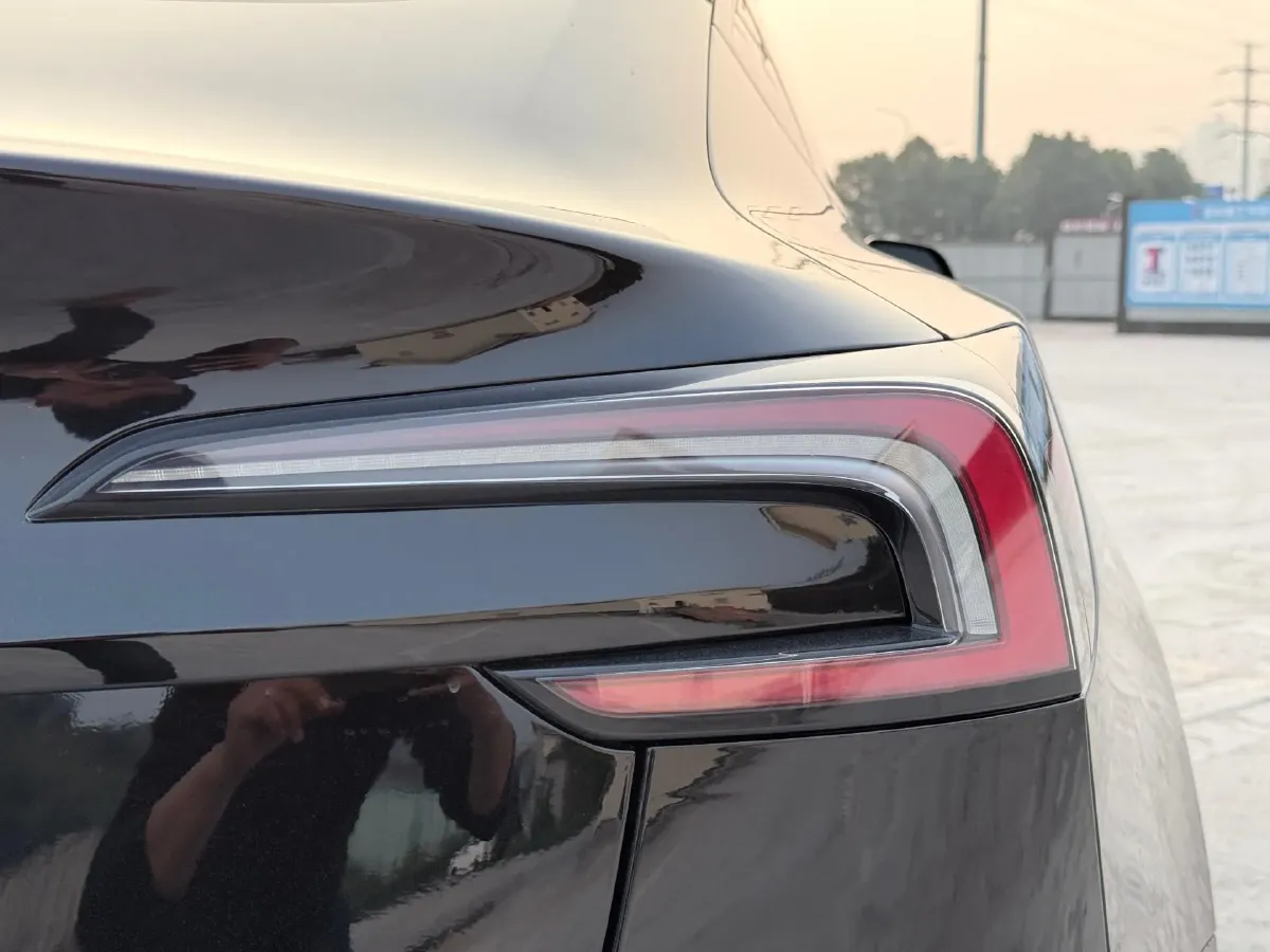 2025 Tesla Model 3 BEV 62.5KWH,autocango,china used car exporter,china ev exporter,chinese used car exporter,chinese used ev exporter