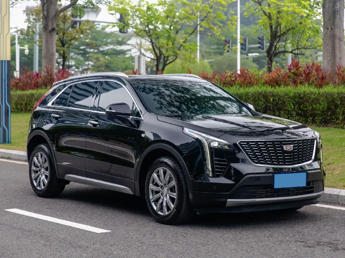 2022 Cadillac XT4 2.0T 237HP L4 9AT,autocango,china used car exporter,china ev exporter,chinese used car exporter,chinese used ev exporter