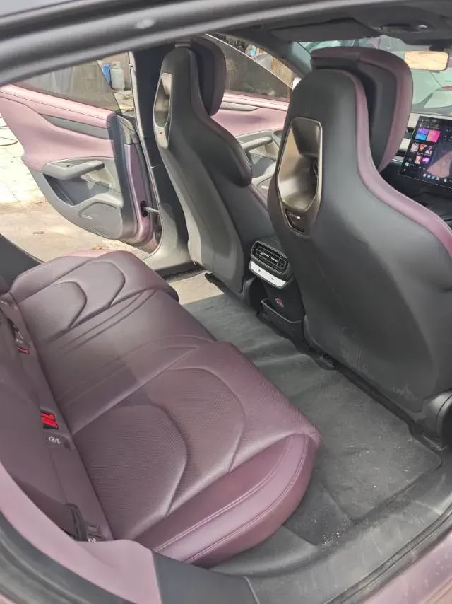 2024 MI SU7 BEV 73.6KWH,autocango,china used car exporter,china ev exporter,chinese used car exporter,chinese used ev exporter