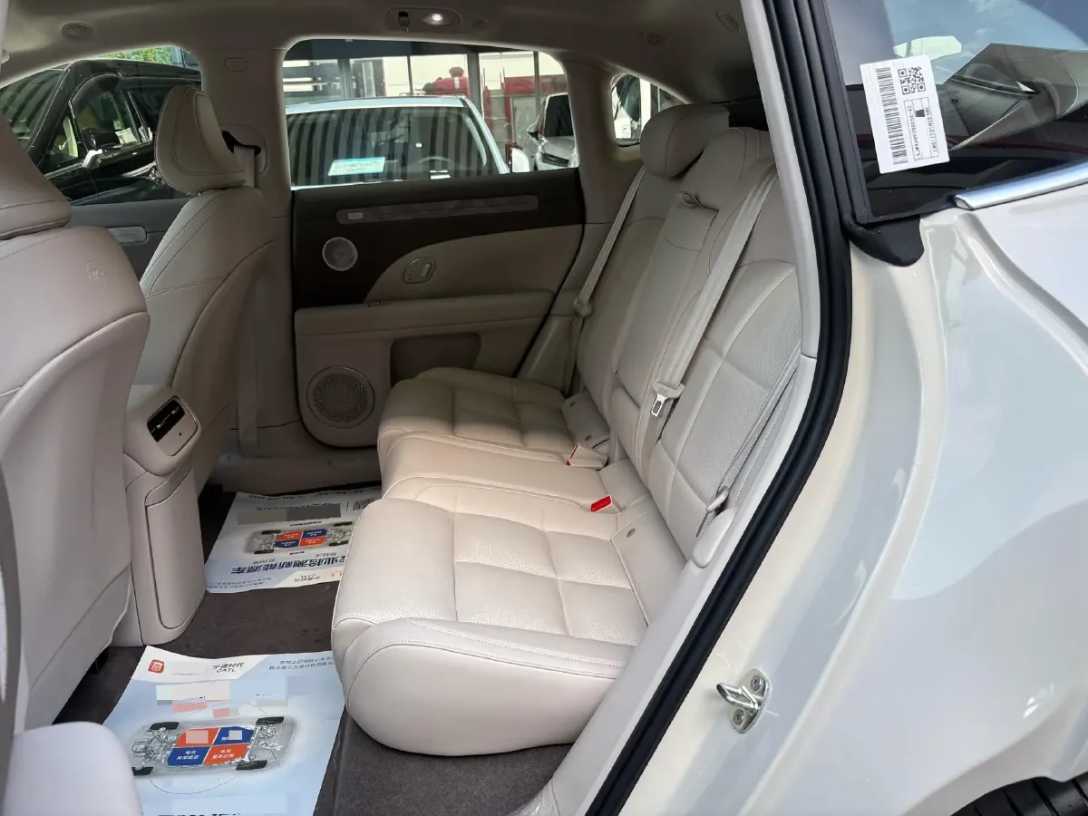 2026 IM LS6 REEV 155HP REEV,autocango,china used car exporter,china ev exporter,chinese used car exporter,chinese used ev exporter