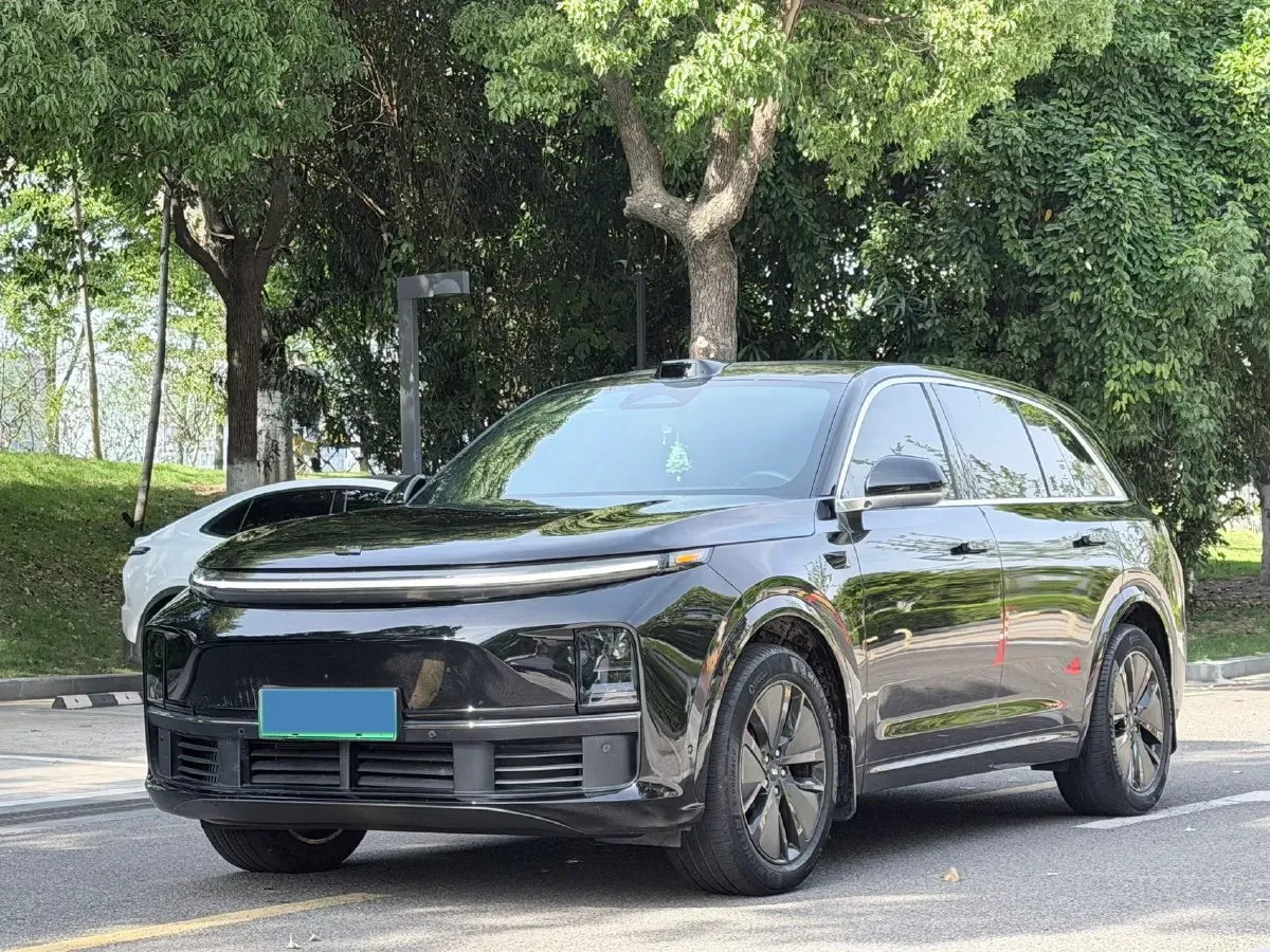 2024 Li L8 Range Extended 154HP REEV 42.8KWH,autocango,china used car exporter,china ev exporter,chinese used car exporter,chinese used ev exporter