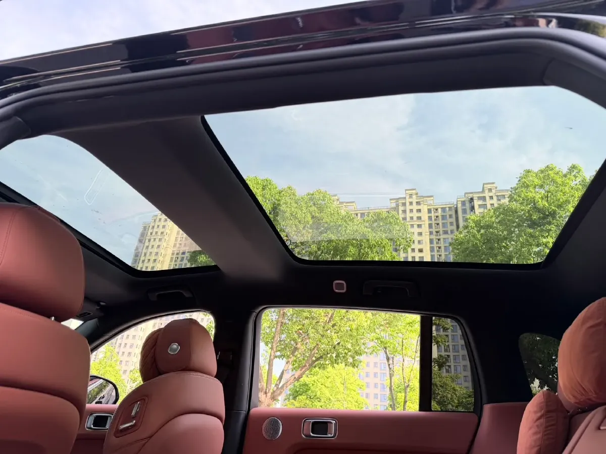 2024 Li L8 Range Extended 154HP REEV 42.8KWH,autocango,china used car exporter,china ev exporter,chinese used car exporter,chinese used ev exporter