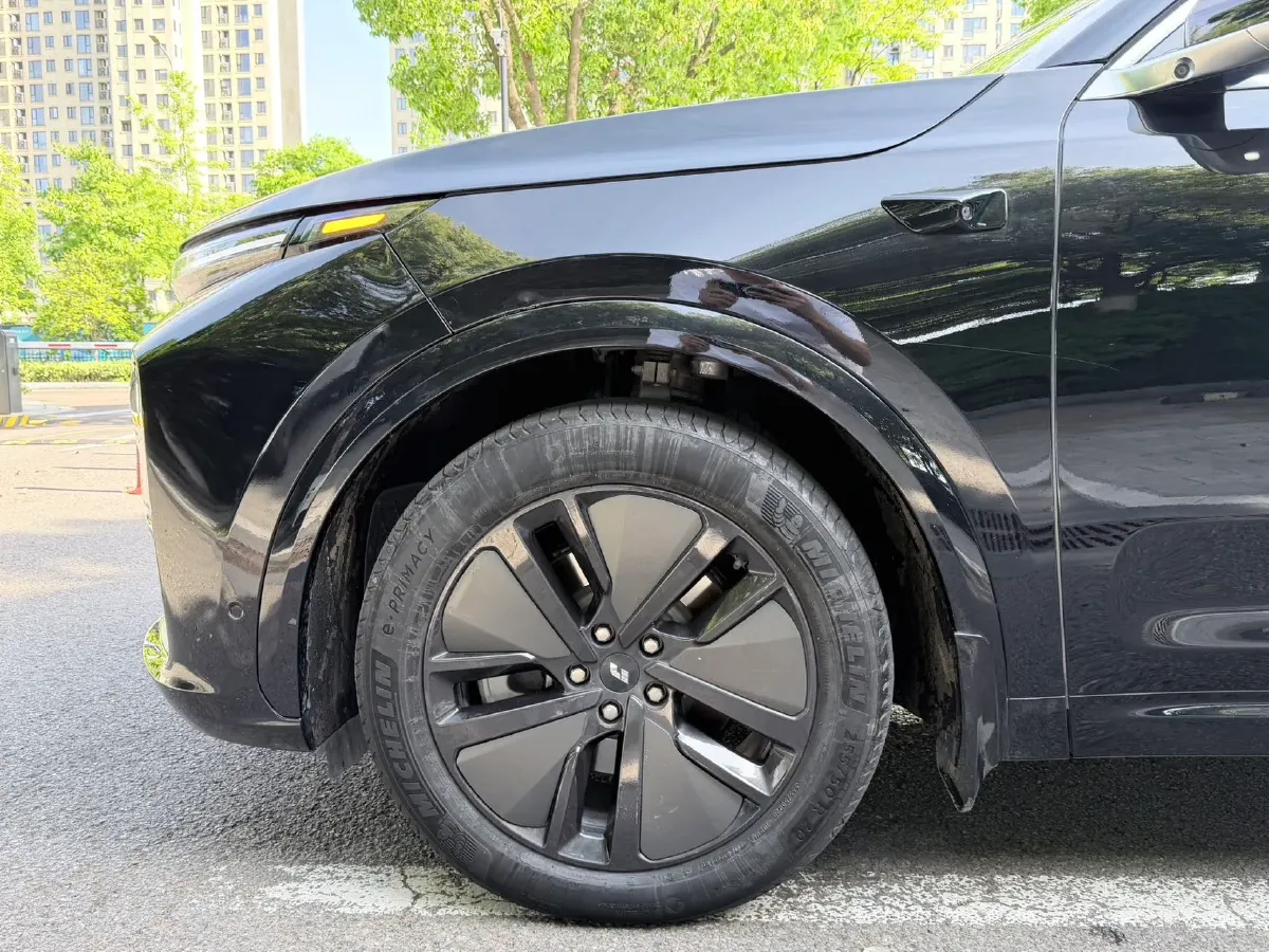 2024 Li L8 Range Extended 154HP REEV 42.8KWH,autocango,china used car exporter,china ev exporter,chinese used car exporter,chinese used ev exporter