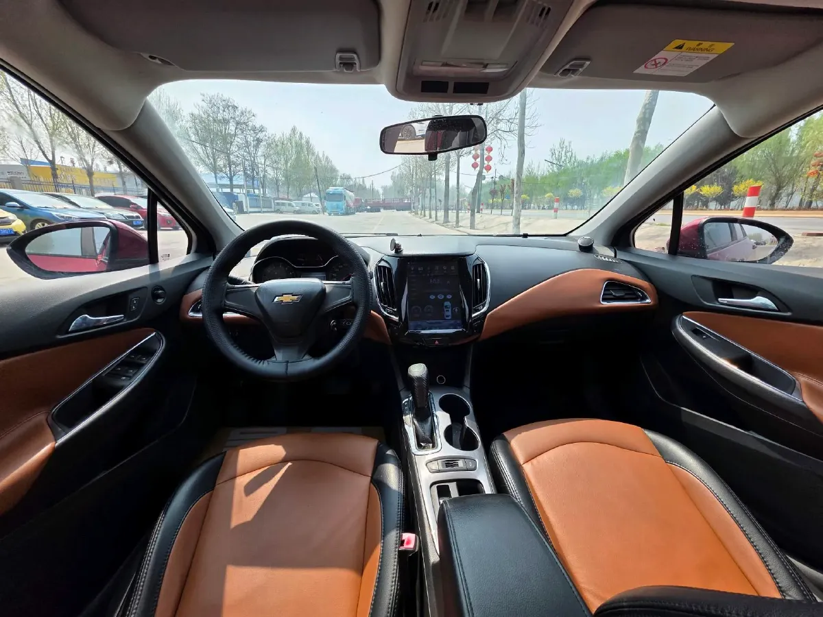 2018 Chevrolet Cruze 1.5L 114HP L4 6AT,autocango,china used car exporter,china ev exporter,chinese used car exporter,chinese used ev exporter
