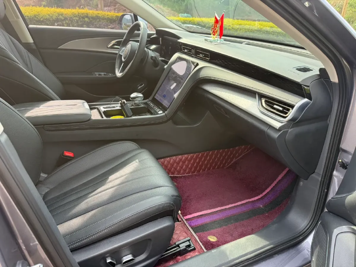 2023 HongQi H5 1.5T 169HP L4 7DCT,autocango,china used car exporter,china ev exporter,chinese used car exporter,chinese used ev exporter