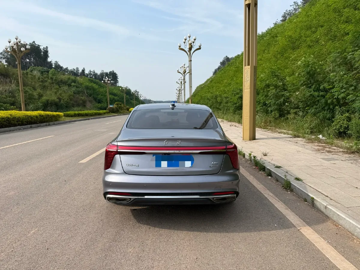 2023 HongQi H5 1.5T 169HP L4 7DCT,autocango,china used car exporter,china ev exporter,chinese used car exporter,chinese used ev exporter