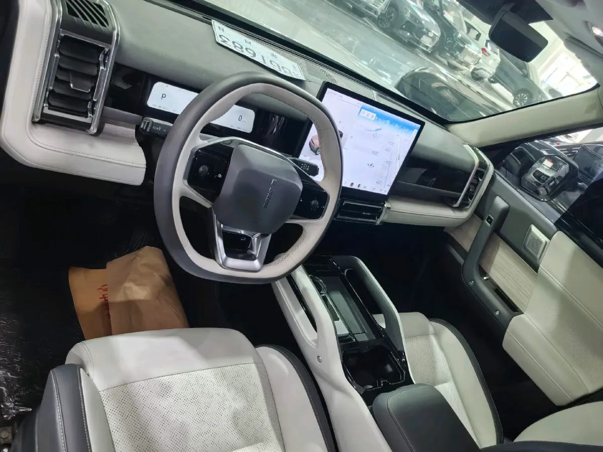 2024 Dongfeng RuiQi 7 2.0T 228HP L4 8AT,autocango,china used car exporter,china ev exporter,chinese used car exporter,chinese used ev exporter