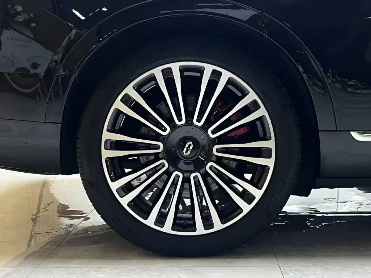 2024 AITO AITO M9 1.5T 152HP L4 REEV 42KWH,autocango,china used car exporter,china ev exporter,chinese used car exporter,chinese used ev exporter