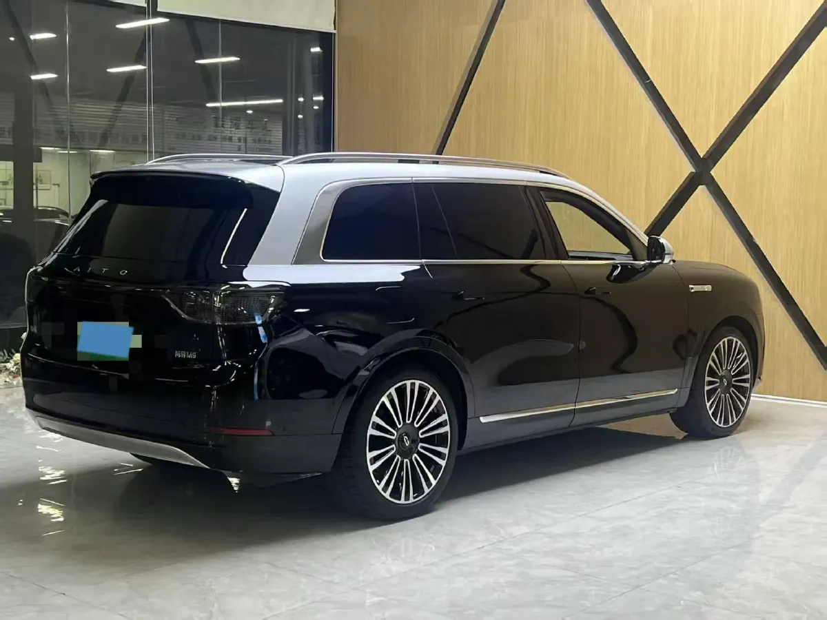 2024 AITO AITO M9 1.5T 152HP L4 REEV 42KWH,autocango,china used car exporter,china ev exporter,chinese used car exporter,chinese used ev exporter