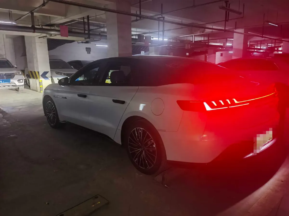 2021 BYD Han BEV 64.8KWH,autocango,china used car exporter,china ev exporter,chinese used car exporter,chinese used ev exporter